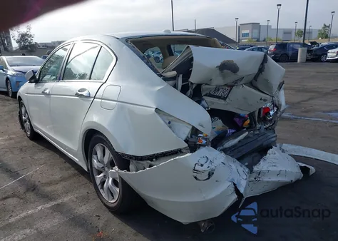 2010 Honda Accord 3.5 Ex-L из США, поврежденный, VIN 1HGCP3F8XAA016856